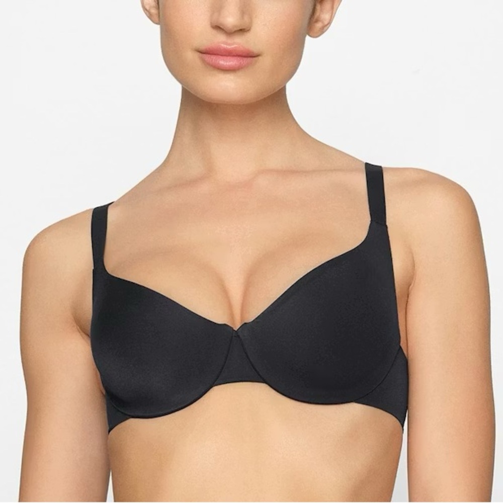 Skims Smoothing Intimates Underlined Full Coverage Bra